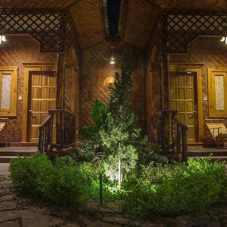 Tai House Resort Hsipaw Exterior photo