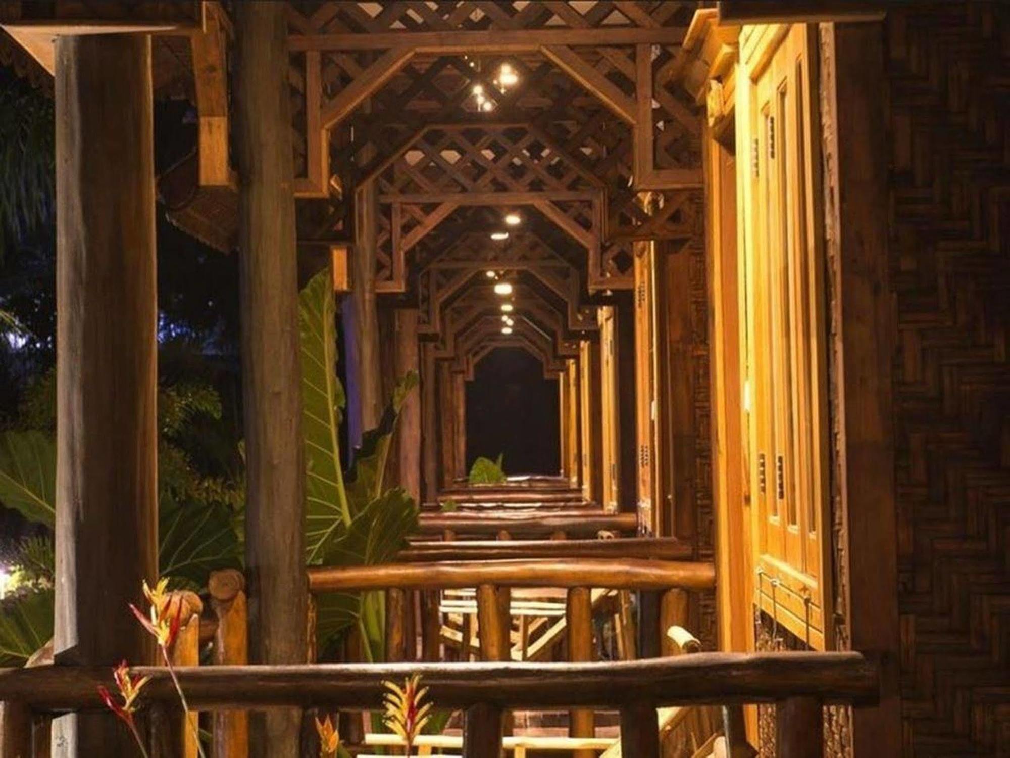 Tai House Resort Hsipaw Exterior photo
